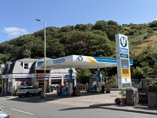 Hele Bay Service Station