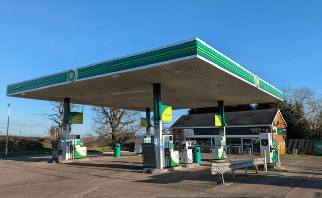 Ivetsey Bank Service Station